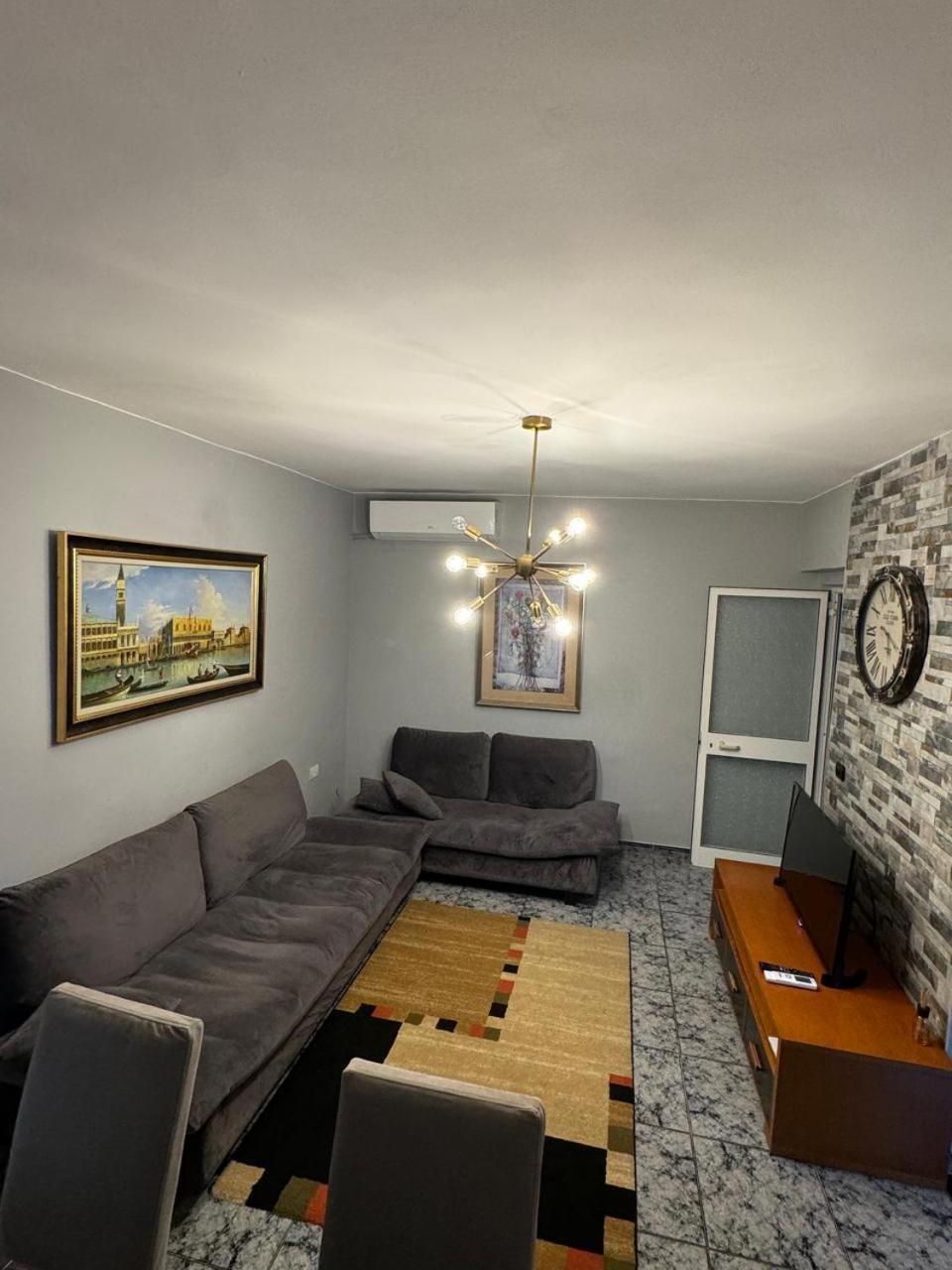 Your House In Tirana Exterior foto